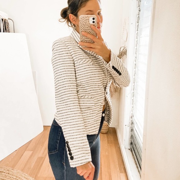 Veronica Beard White and Black Striped Blazer - Picture 6 of 16